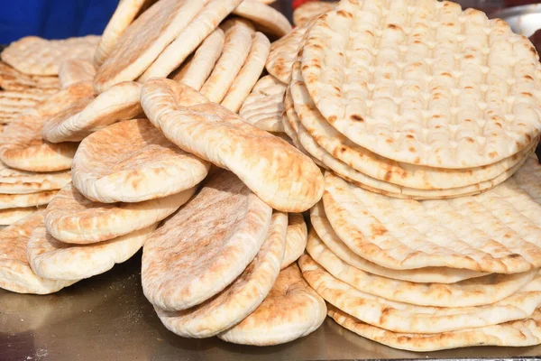 Tumpukan Roti Datar Pita Segar Gluten Free Lebanese Greek Specialist — Stok Foto