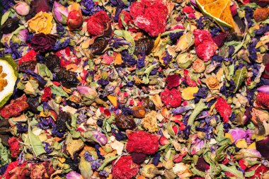 İstanbul 'da çeşitli çay ve baharatlar Türkiye' de ve Grand Bazaar 'da