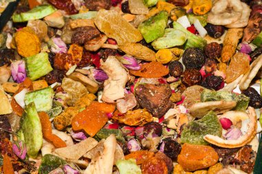 İstanbul 'da çeşitli çay ve baharatlar Türkiye' de ve Grand Bazaar 'da