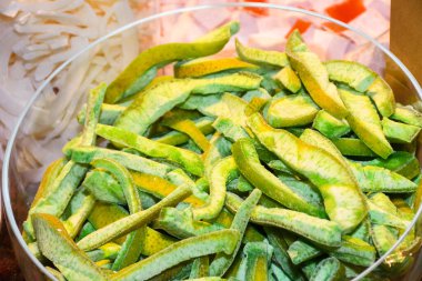 İstanbul, Türkiye 'deki Büyük Pazar' da çeşitli kurumuş meyvelerle tezgah