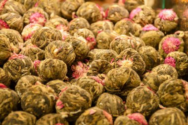 İstanbul 'da çeşitli çay ve baharatlar Türkiye' de ve Grand Bazaar 'da