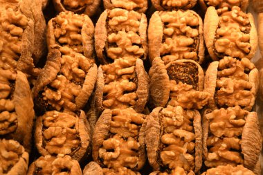 İstanbul, Türkiye 'deki Büyük Pazar' da çeşitli kurumuş meyvelerle tezgah