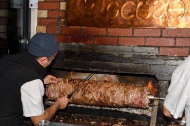 İşkembe korbası (Türkçe: Bulgarca: Romantize: kembe orba) işkembe (inek midesi) ile yapılan bir korba. Akşamdan kalma ilacı olarak kabul edilir.