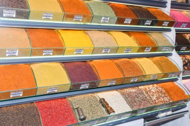 Mısır Çarşısı. İstanbul, Türkiye 'deki Baharat Pazarı kentin en büyük pazarlarından biri.