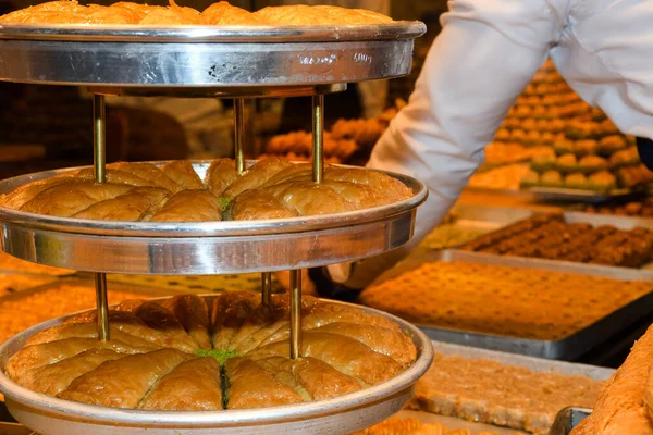 Tradiční Baklava Sladké Dezertní Lahůdky Kataif Pečivo Při Hotelové Brunch — Stock fotografie