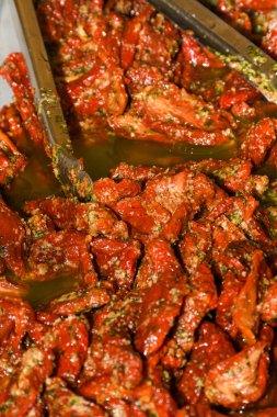 Pomodori secchi (İtalyan kurutulmuş domatesleri) tam kare