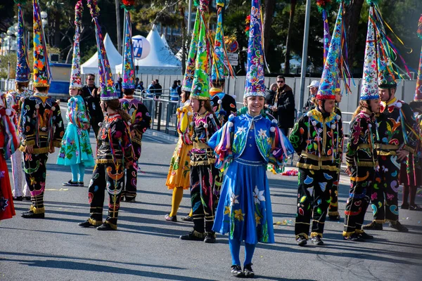 Stock image Nice, France, 25th of February 2020: Carnaval de Nice Participants in the carnival parade in Nice. King of Fashion 2020 theme