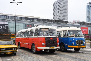Varşova, Polonya, 21 Ocak 2020: Kültür ve Bilim Sarayı 'nın dış görünümü. Avrupa 'nın en yüksek binalarından biri.