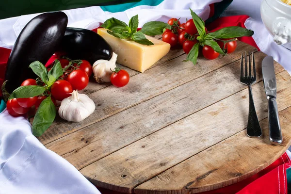 Italian Decorated Table Italian Flag Vegetables Wooden Rustic Board — Stock Photo, Image