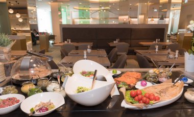 Yemek Büfesi Yemek Yemeği Partisi Paylaşım Konsepti, Paskalya brunch 'ı bir otelde ya da etkinlikte