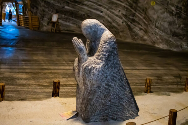 Caciulata, Romana, 9 апреля 2019: Salina Ocnele Mari, Valcea, Romania
