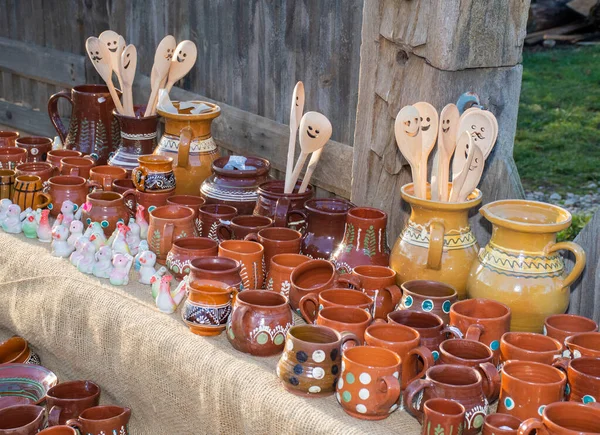 Bukurešť Rumunsko Prosince 2019 Tradiční Rumunská Keramika Prodej Village Museum — Stock fotografie