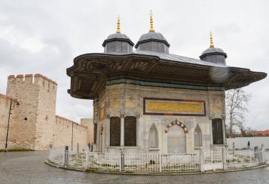 İstanbul, Türkiye, 20.12.2019: Topkapı Sarayı veya Seraglio, İstanbul 'un Fatih ilçesine bağlı büyük bir müzedir..