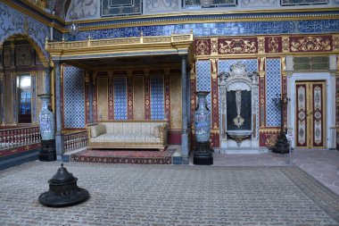 İstanbul, Türkiye, 20.12.2019: Topkapı Sarayı veya Seraglio, İstanbul 'un Fatih ilçesine bağlı büyük bir müzedir..