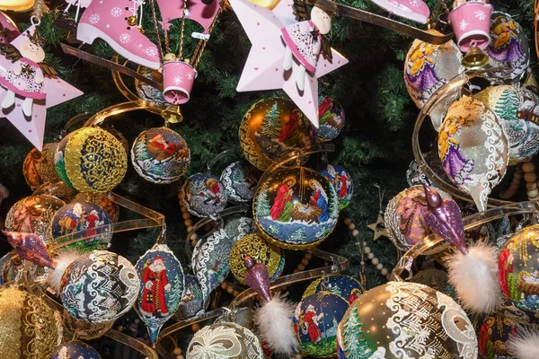 Weihnachtsschmuck Auf Dem Markt Wien Verkaufen Auf Dem Weihnachtsmarkt Westeuropa — Stockfoto