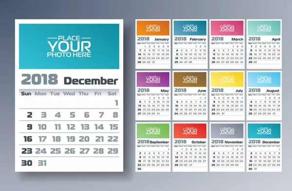Vektorkalender 2018 Vorlage Illustration mit Platz für Foto auf weißem Hintergrund. Die Woche beginnt am Sonntag. Satz von 12 Monaten. — Stockvektor