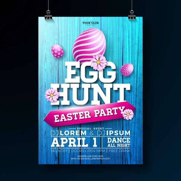 Vector Egg Hunt Easter Party Flyer Illustratie met beschilderde eieren, bloemen en typografie elementen op vintage hout textuur achtergrond. Voorjaarsvakantie feest poster ontwerp sjabloon. — Stockvector