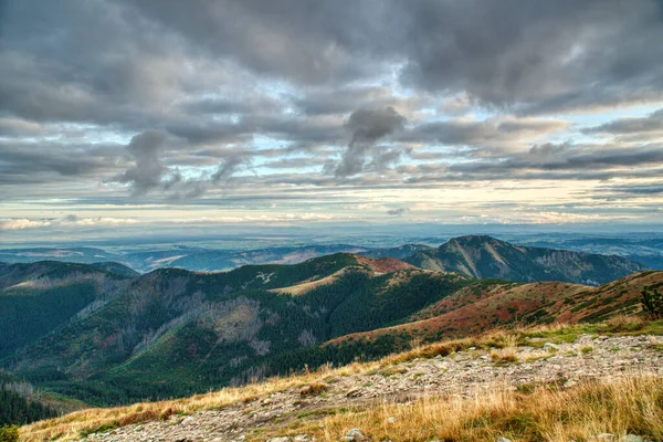 Beautifully cloudy Tatra Mountains in autumn colors — 스톡 사진