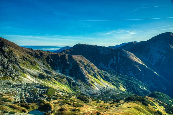 Piękne Tatry Zachodnie i ich wędrówki wokół Beranec, Ostry Rohac, Volovec, Hruby vrch — Zdjęcie stockowe