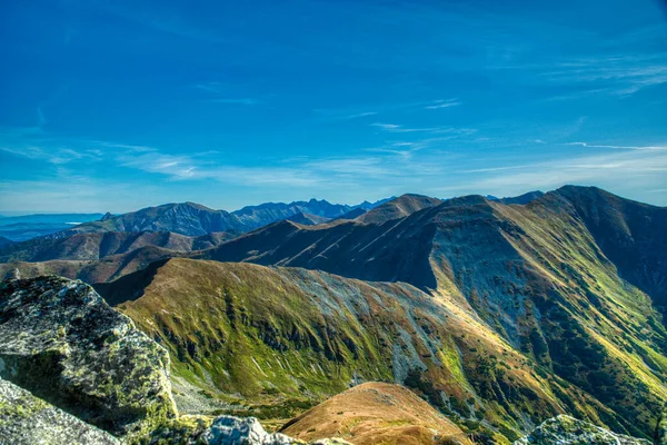 Piękne Tatry Zachodnie i ich wędrówki wokół Beranec, Ostry Rohac, Volovec, Hruby vrch — Zdjęcie stockowe