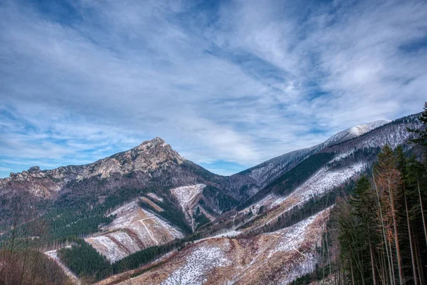 Velky Rozsutec and Stack stacked with snow in winter, slovakia — стоковое фото