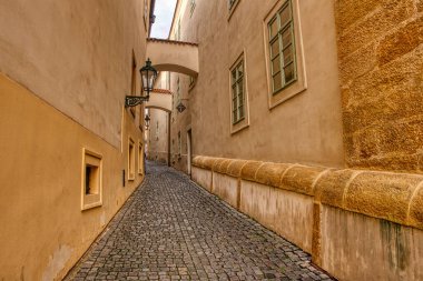 Tarihsel olarak Prag 'ın merkezinde insansız bir patika.