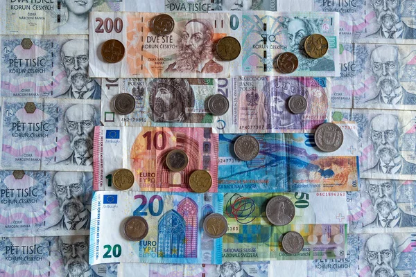 Billets Pièces Diverses Monnaies Euro Chf Czk Pln — Photo