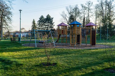 Çek Cumhuriyeti 'nde çocuksuz çocuk parkı ve AB sübvansiyonları