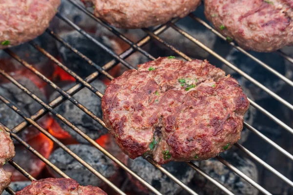 Burgare Grillen — Stockfoto