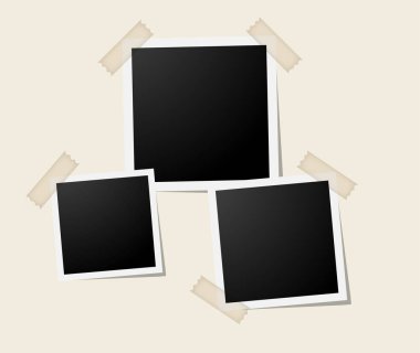 parlak bir arka plan üzerinde kare Polaroid fotoğraf çerçeveleri