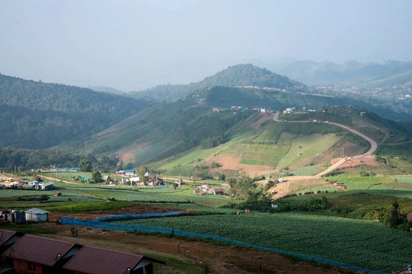 Eine Berglandschaft von phu tub berk — Stockfoto