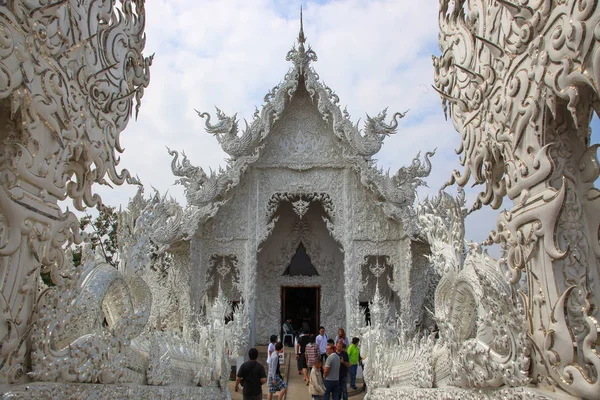 Wat Rong Khun, Chiangrai, Tailandia — Foto de Stock