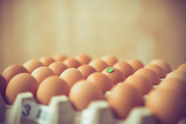 Etiqueta Número Ovo Bandeja Papel Ovos Estão Conceito Fornecimento Curto — Fotografia de Stock