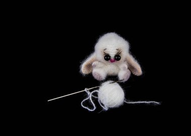 iplik oyuncak tavşan kadar bağlı