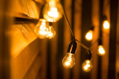 Sarı ışık Ampüller