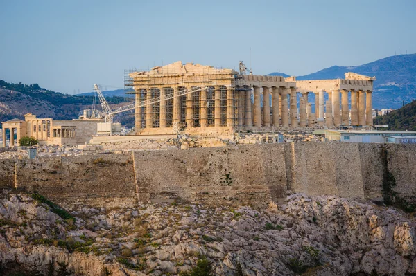 Ακρόπολη στις ακτίνες του ηλιοβασίλεμα — Φωτογραφία Αρχείου