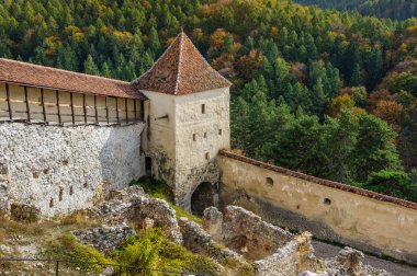 Ortaçağ Kalesi merkezine, Transilvanya, Brasov, Romanya