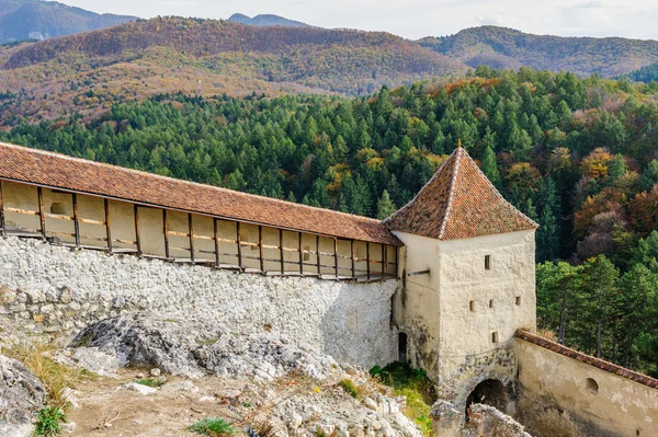 Ortaçağ Kalesi merkezine, Transilvanya, Brasov, Romanya — Stok fotoğraf