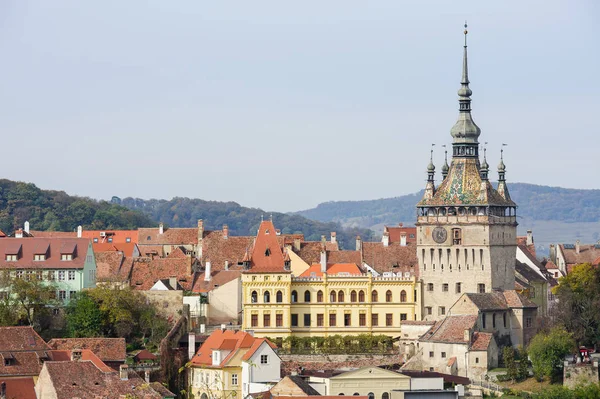 Visa över Sighisoara stad, Rumänien — Stockfoto