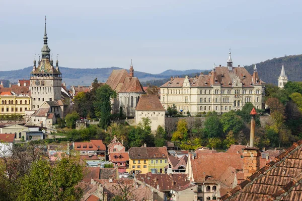 Visa över Sighisoara stad, Rumänien — Stockfoto