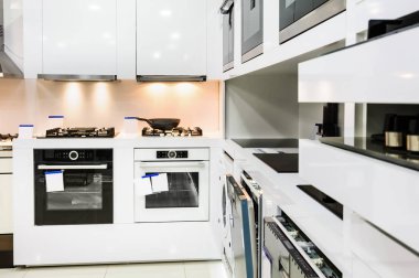 Depodaki ev aletleri