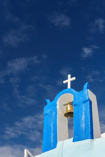 内审，圣托里尼岛的钟塔 — 图库照片
