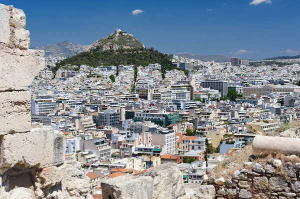 Athènes moderne et colline Lycabettus — Photo