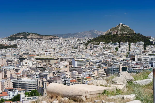 Athènes moderne et colline Lycabettus — Photo