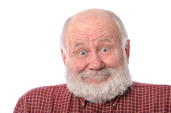 Hombre mayor muestra sonrisa sorprendida expresión facial, aislado en blanco — Foto de Stock