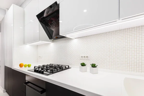 Modern white kitchen — Stock Photo, Image