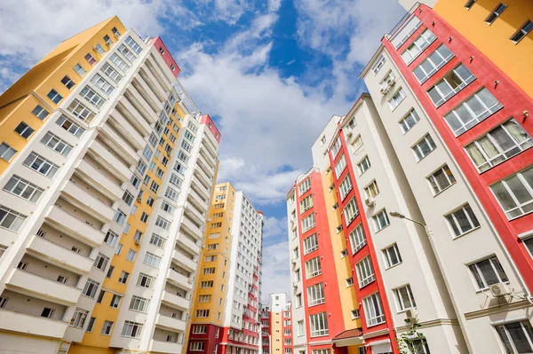 Wide angle shot of new residential buildings — Stock Photo, Image