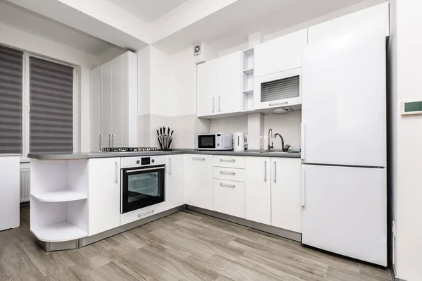 Modern white kitchen — Stock Photo, Image