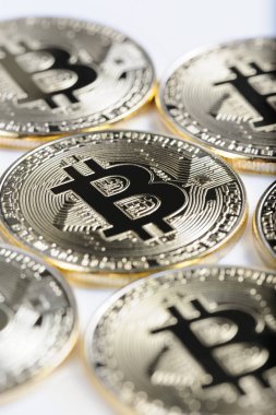 Makro görünümü parlak Bitcoin souvenire sikke