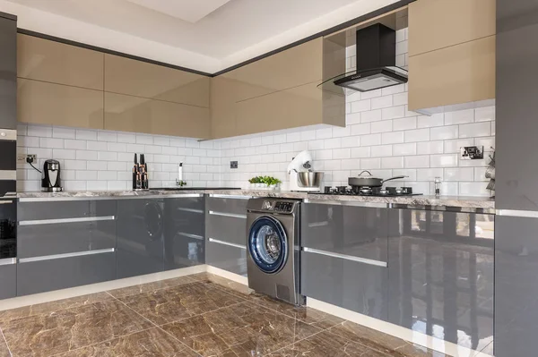 Luxury modern white, beige and grey kitchen interior — Stock Photo, Image